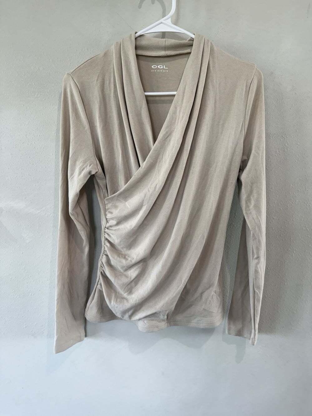 OGL Women's Solid Wrap Ruched Front Long Sleeve Pullover Top Medium Tan Beige V